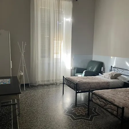 Konukevi Le Stanze Della Lanterna Cenova