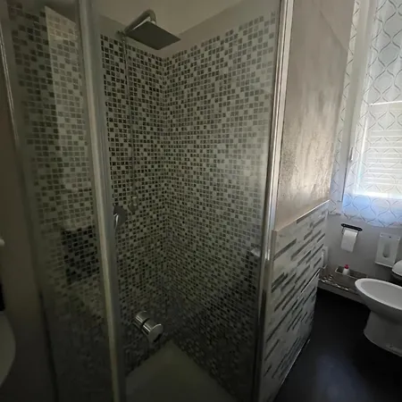 Le Stanze Della Lanterna 3* ג'נובה