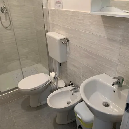 Le Stanze Della Lanterna 3* ג'נובה