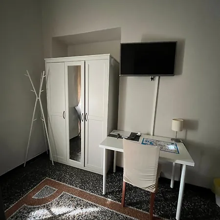 Le Stanze Della Lanterna 3* Genova