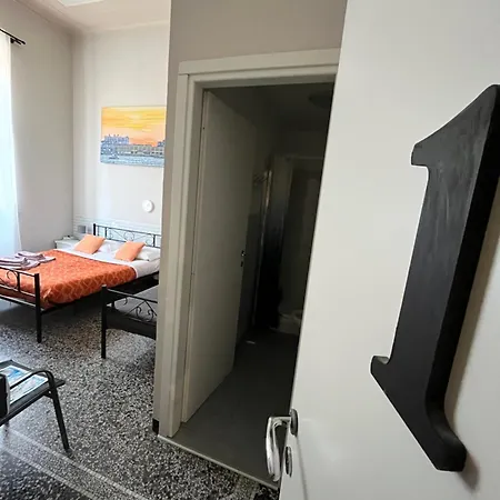 Le Stanze Della Lanterna 3* Genova